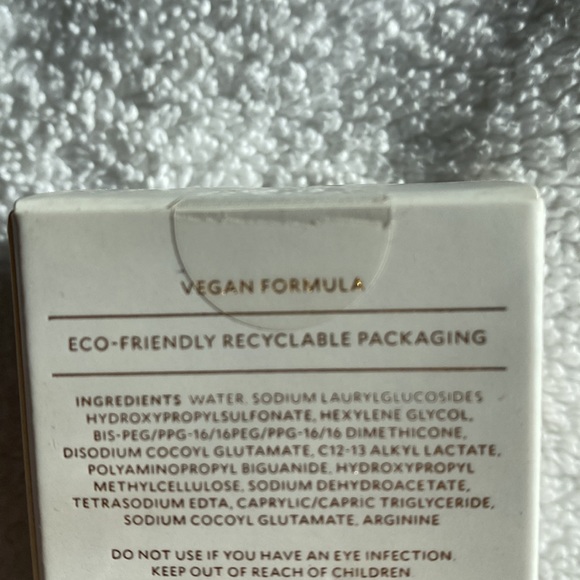 Velour Beauty Lash Clean - Oil-Free Makeup Remover for Eyes, False Lashes - Picture 9 of 10